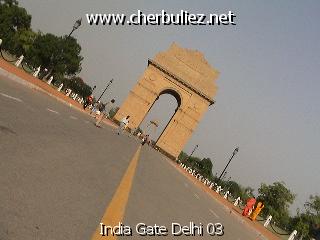légende: India Gate Delhi 03
qualityCode=raw
sizeCode=half

Données de l'image originale:
Taille originale: 173962 bytes
Temps d'exposition: 1/600 s
Diaph: f/960/100
Heure de prise de vue: 2002:04:30 16:29:23
Flash: non
Focale: 42/10 mm
